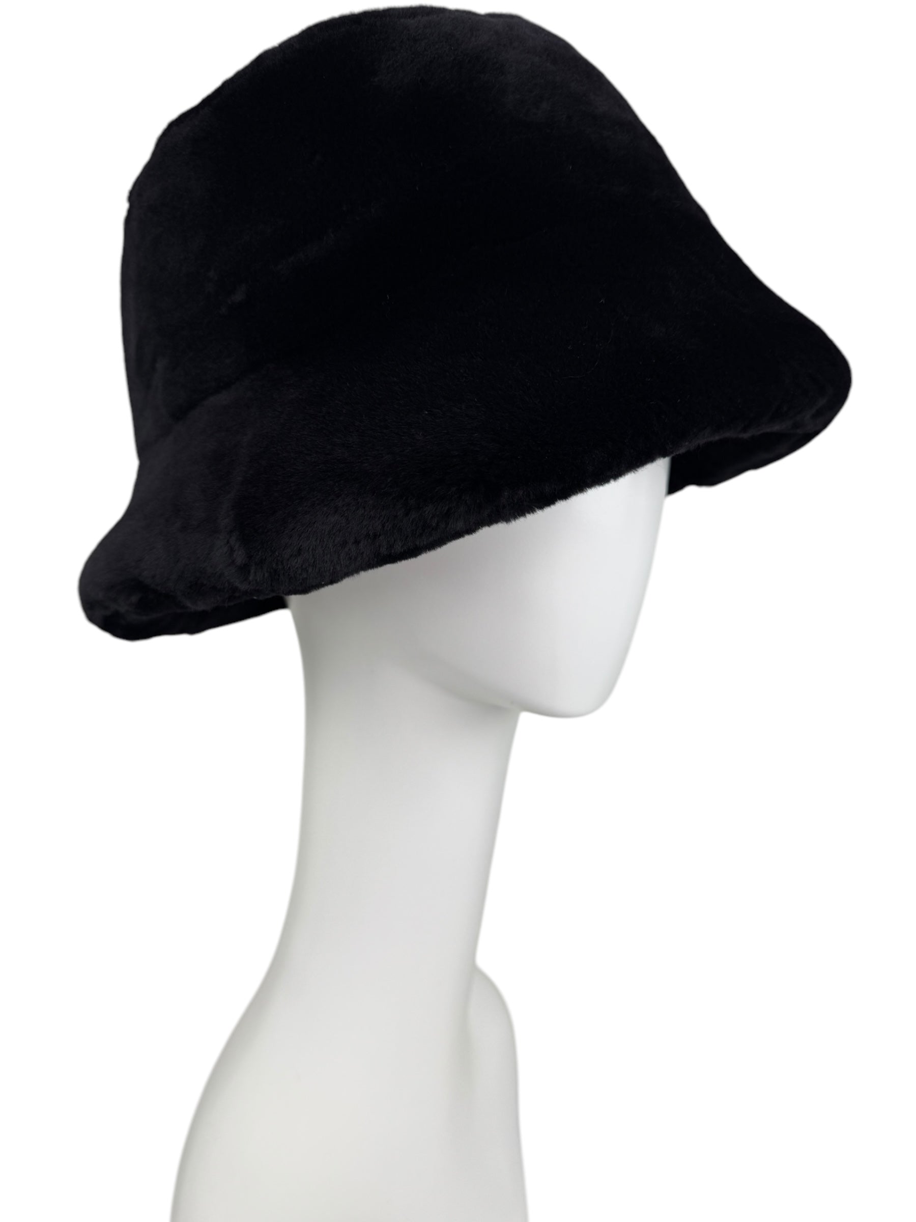 Black Mouton Lamb Fur Bucket Hat – Luxury Winter Fur Hat for Women