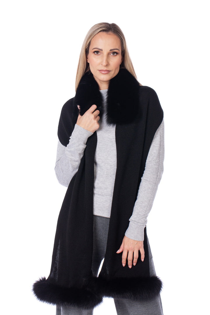 Classic Black Wool Scarf with Removable Fox Fur Collar