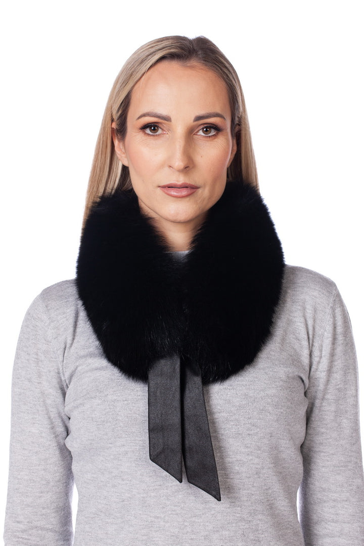 Fox Fur Collar In Black