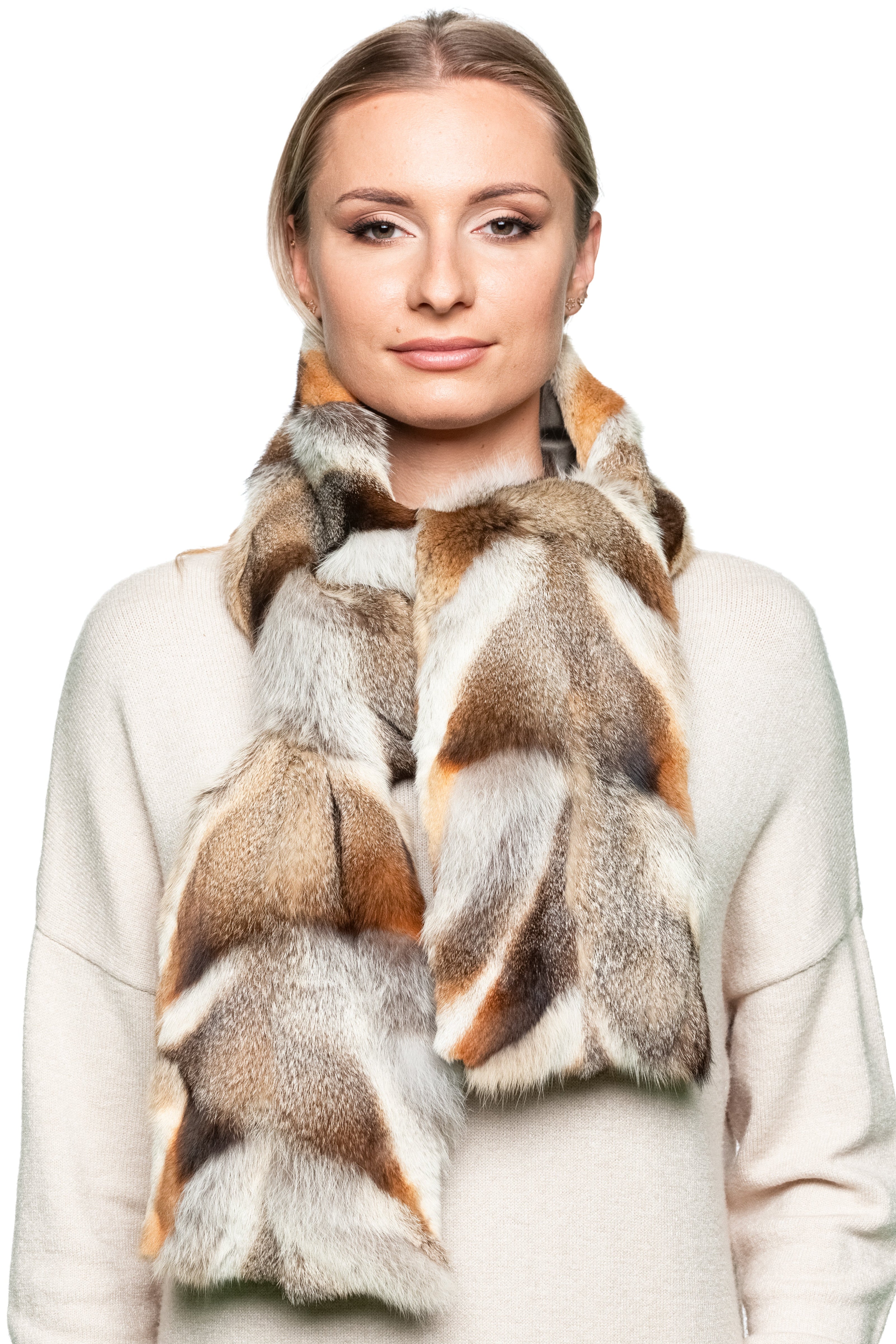 Chinchilla Fur Scarf With A Slit In Diagonal Style