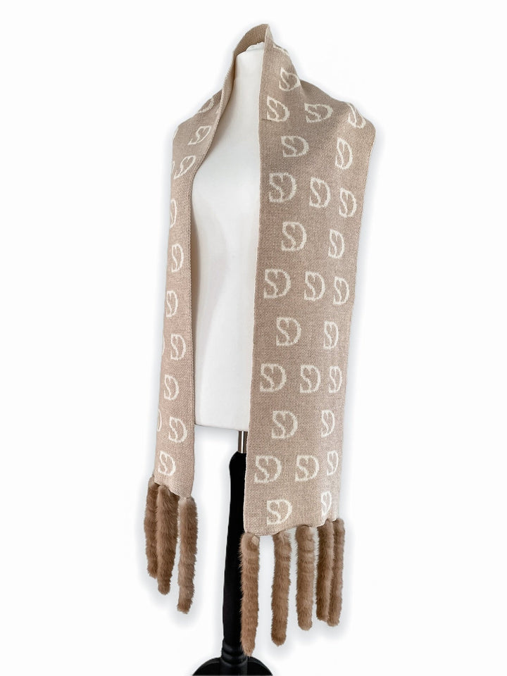 Beige Wool Scarf With Mink Fringes